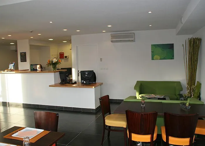 Hotel - Bassin D'arcachon Le Teich